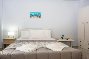 Traveller's Nest Studio close to center,port,airport